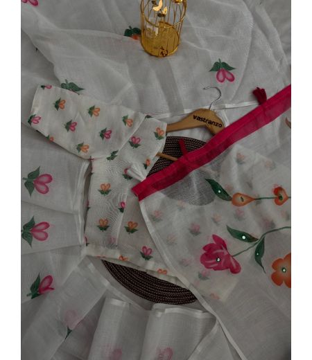 DB590  Beautiful Soft Cotton Linen Elegant Printed Foil Mirror Work Celebrity Inspired Saree.(Blouse Unstitched)
