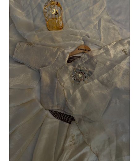 DB626 Beautiful Soft Sattin Silk Handwork Celebrity Inspired Sarees.