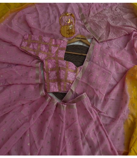 DB631 Soft Viscose Chinon Dual Shaded Zari Weaving Celebrity Inspired Saree.