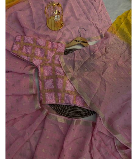 DB631 Soft Viscose Chinon Dual Shaded Zari Weaving Celebrity Inspired Saree.