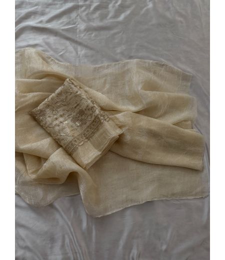 DB593 Beautiful Soft Crush Silk Celebrity Inspired Sarees with Handwork Blouse.