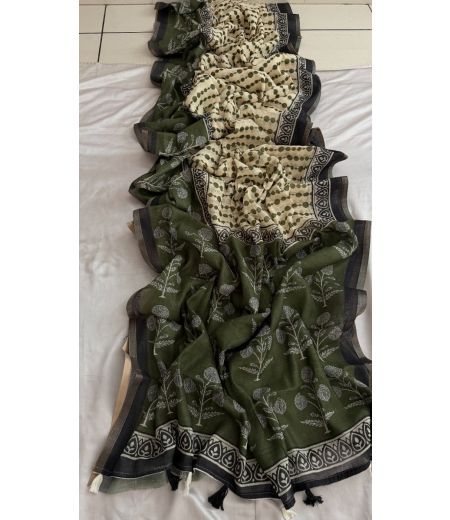 DB677 Beautiful Soft Linen Digital Printed Celebrity Inspired Sarees.