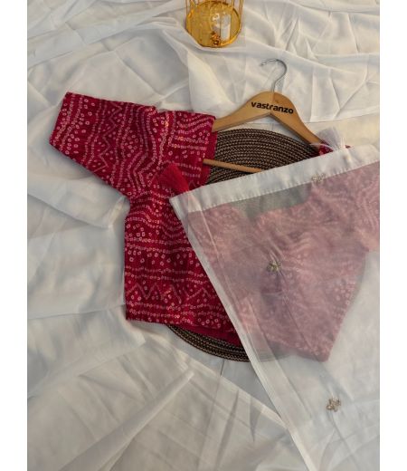 DB309 Beautiful Soft Star Georgette Celebrity Inspired Saree.(Blouse Unstitched)