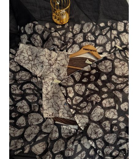 DB307 Beautiful Soft Linen Black Colour Foil Mirror Work Celebrity Inspired Saree.(Blouse Unstitched)