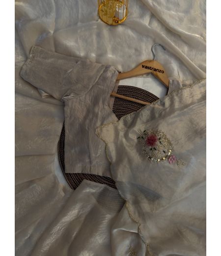 DB319 Beautiful Soft Imported Sattin Silk Handwork Celebrity Inspired Saree.(Blouse Unstitched)