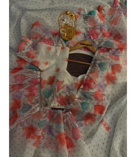 DB387 Beautiful Soft Linen Digital Printed Celebrity Inspired Sarees.(Blouse Unstitched)