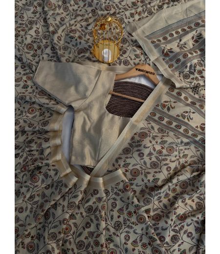 DB517  Beautiful Soft Tushar Silk Kashmiri Printed Celebrity Inspired Sarees.(Blouse Unstitched)