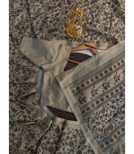 DB517  Beautiful Soft Tushar Silk Kashmiri Printed Celebrity Inspired Sarees.(Blouse Unstitched)