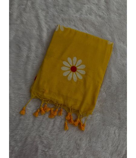 DB542 Beautiful Soft Cotton Flower Printed Celebrity Inspired Sarees.