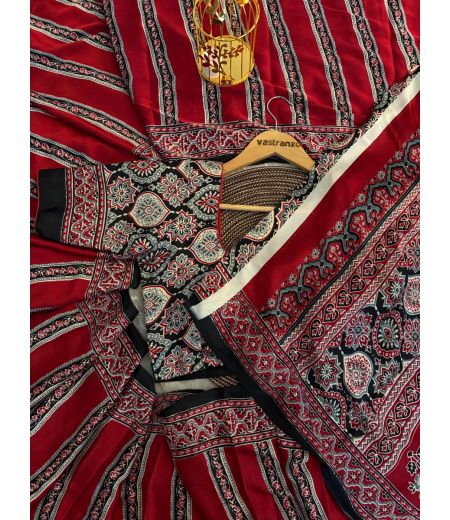 DB109 Beautiful Softs Satin Silk Ajrakh Printed Celebrity Inspired Sarees.(Blouse Unstitched)