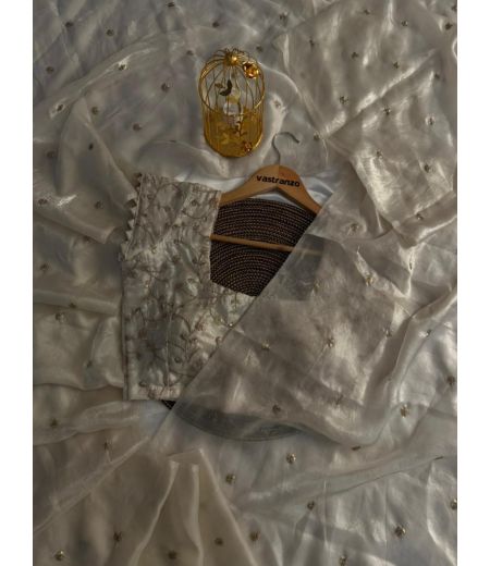 DB277 Beautiful Soft Sattin Silk Celebrity Inspired Saree with Designer Work Blouse.(Blouse Unstitched)