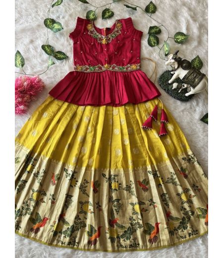 DB480 Soft Georgette Zari Weaving Designer Kids Lehenga Sets