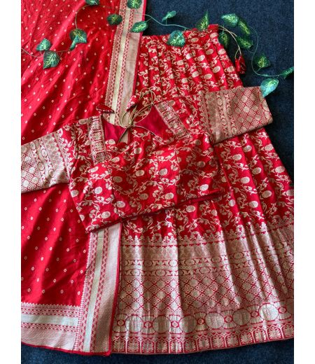 DB512 Beautiful Soft Pattu Dola Silk Zari Weaving Designer Half Saree~Lehenga Sets.