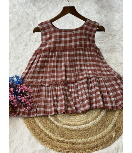 DB702 Beautiful Soft Chex Linen Cotton Designer Top Bottom Dress Sets.