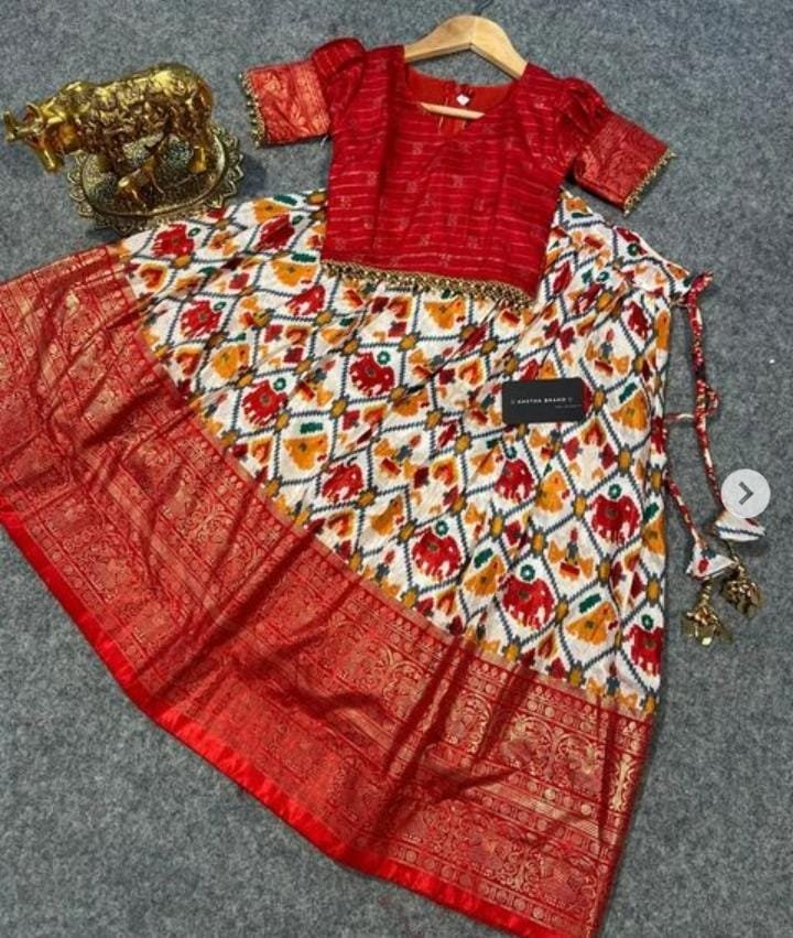 Pin by Vijaya Lakshmi on Kids dresses | Baby girl dresses, Kids dress wear,  Kids' dresses