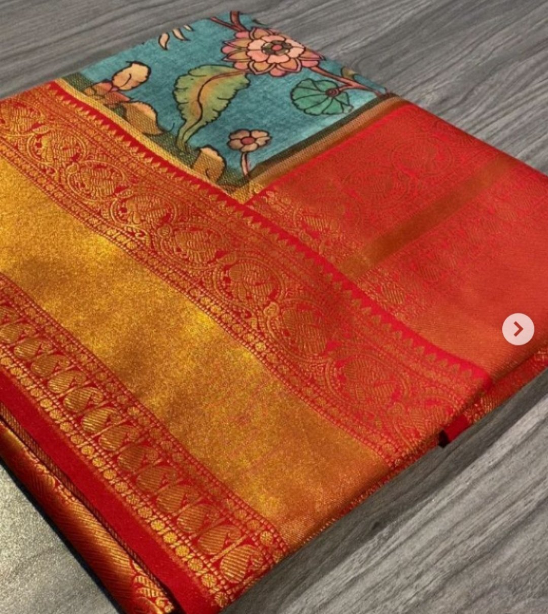 Kalamkari Hand Painted Kanchi Border Story Saree - Khpkbss006 at Rs  35000/piece | Kalamkari Printed Sarees, कलमकारी साड़ी - Gowthami Kalamkari  Fabrics, Hyderabad | ID: 2851221333791