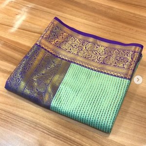 Kanjiviram Soft Silk Gold Zari Weaving Sarees with Weaving Border