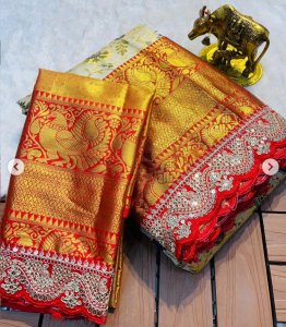 Beautiful Soft Handloom Kanjivaram Silk Mina Zari Weaving Saree with Designer Lace Border.